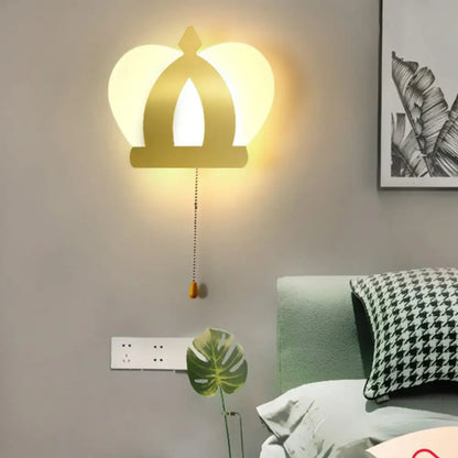 DecorBites™ Modern Gold LED Wall Sconce Lamp – Crown Acrylic Wall Lighting Fixture with Pull Chain for Bedroom