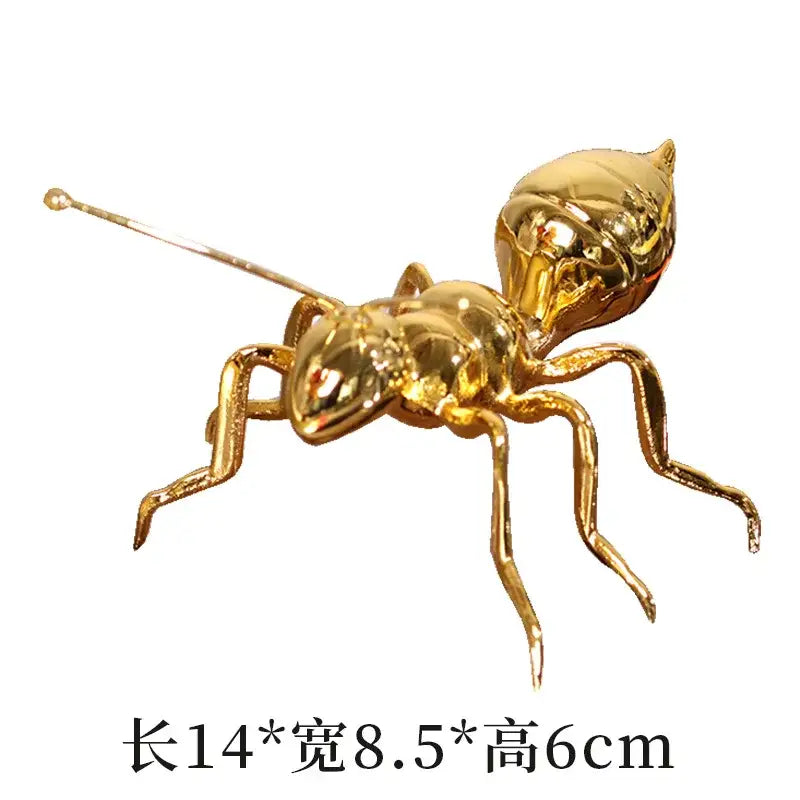 Modern golden ant metal sculpture living room ornament