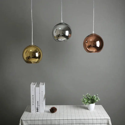 Modern golden ball glass pendant light kitchen reflective trio