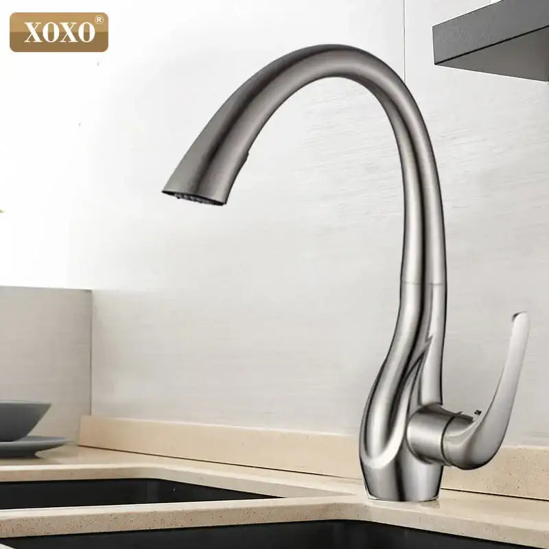 Modern golden kitchen faucet with pull out single handle spray head