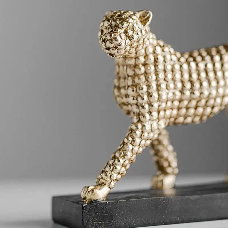 Modern golden leopard resin figurine living room decor