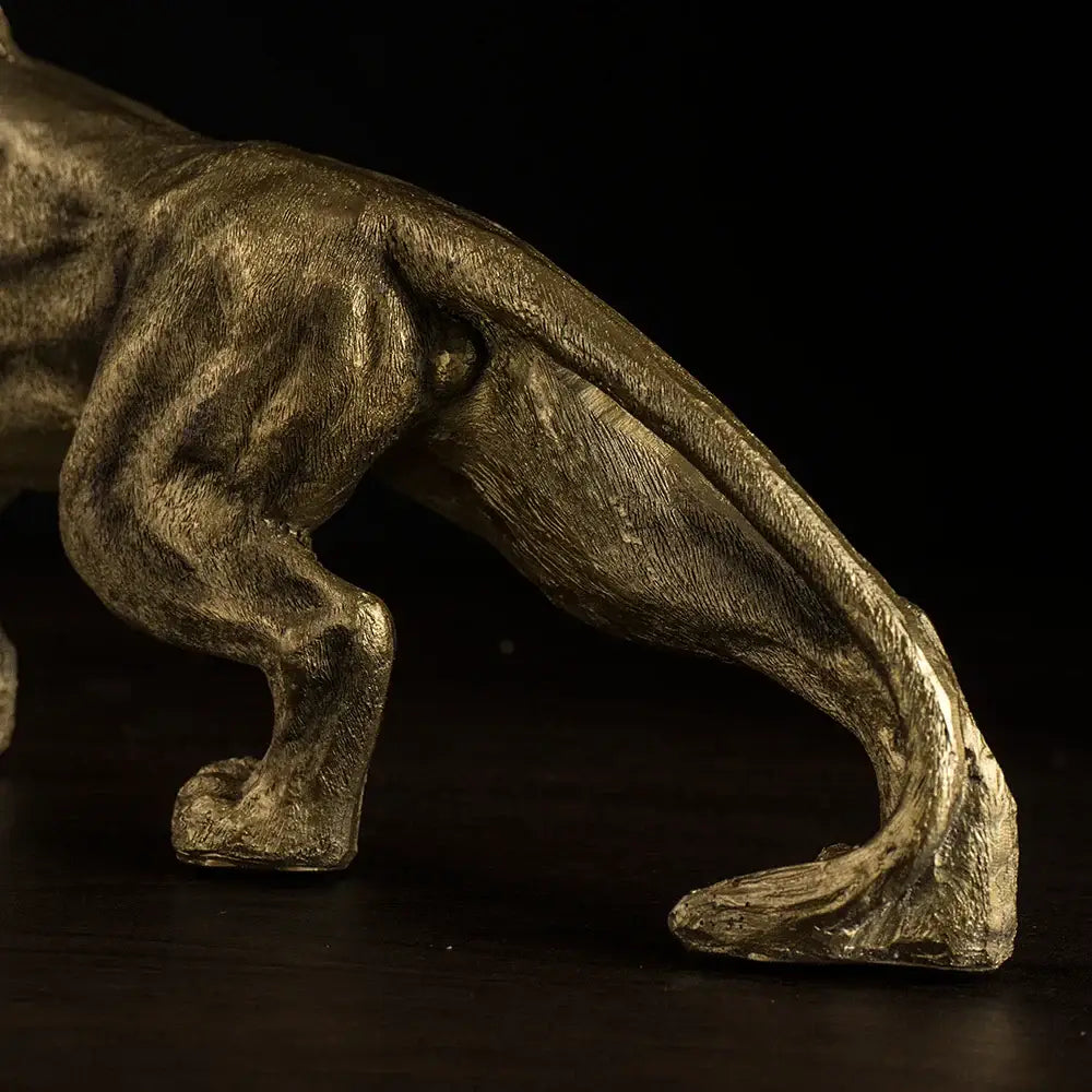 Modern golden lion king statue office decor