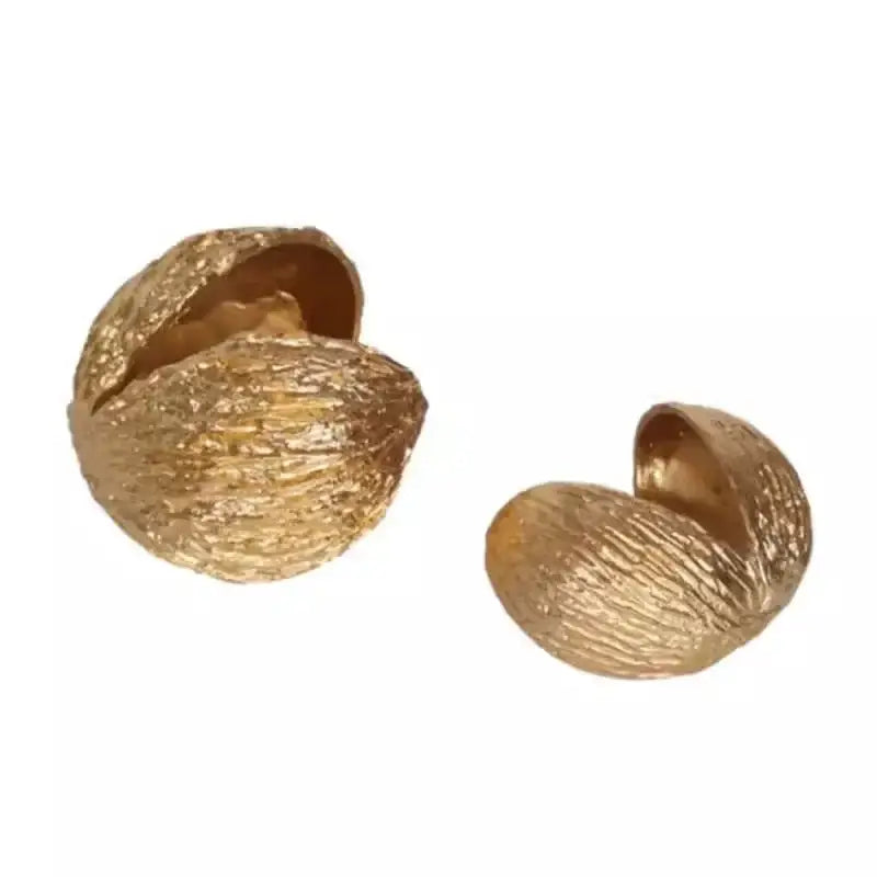Modern golden nut shell ornaments desk decor for living room