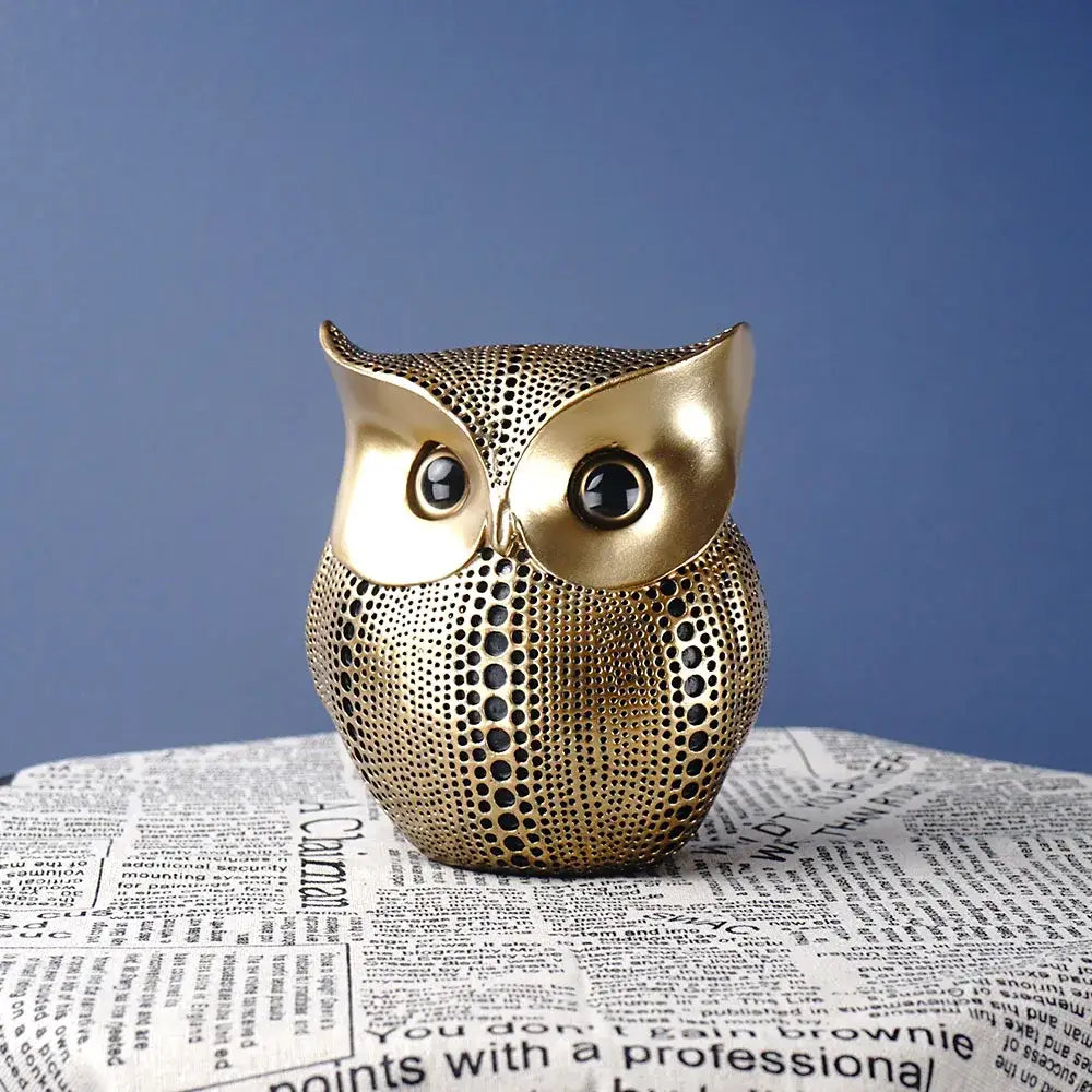 Modern golden perforated owl figurines living room animal statues