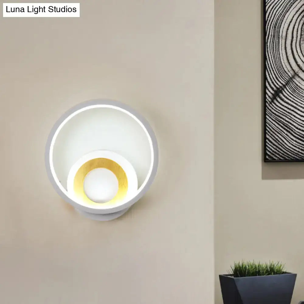 Modern gray and wood double ring wall lamp for bedroom