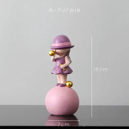 Modern green & white polka dot bubble gum blowing statue living room