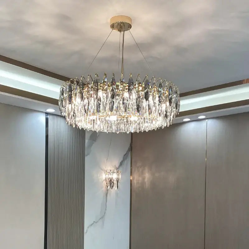 Modern luxury gold crystal atmosphere chandelier dining room