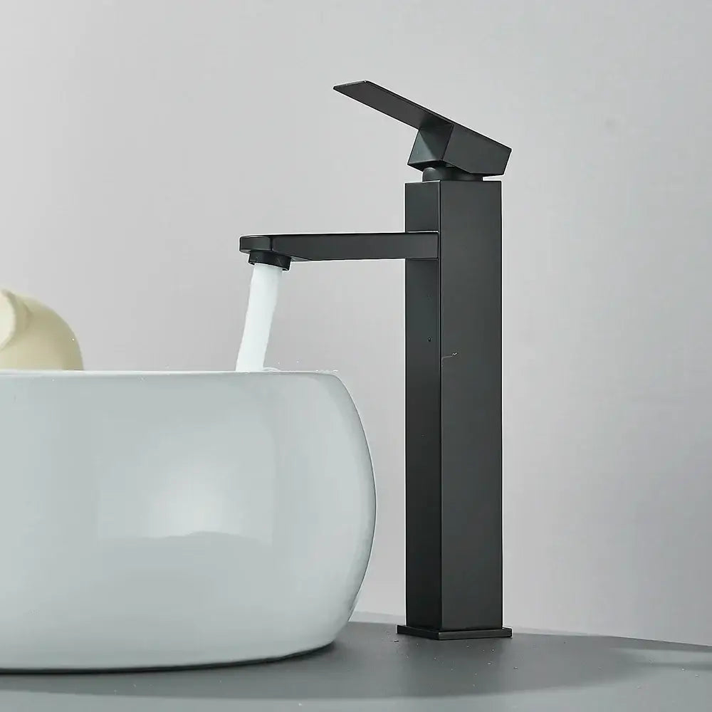 Modern matte black bathroom faucet set – bathroom sleek spout