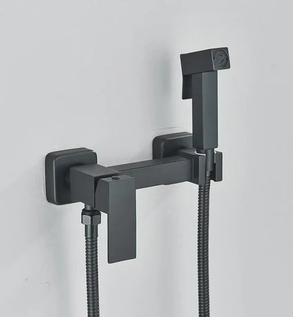Modern matte black bathroom faucet set – bathroom sleek spout