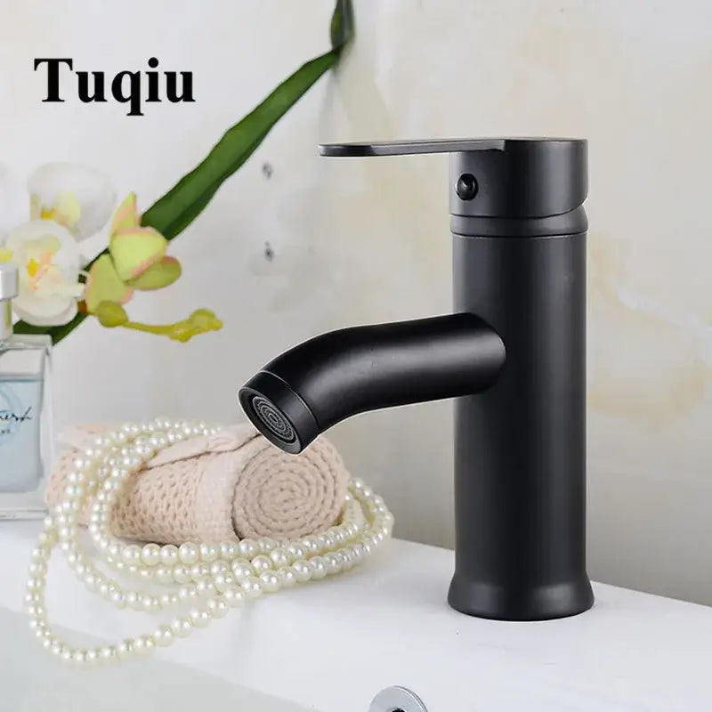 Modern matte black & gold single handle faucet wash basin mixer