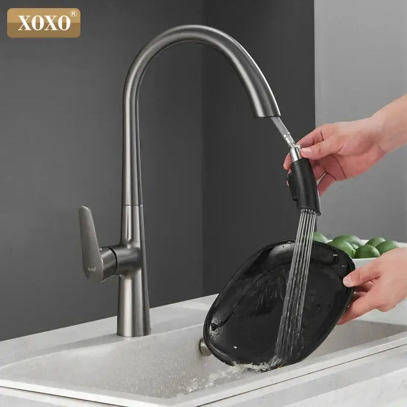 Modern matte black single handle pull out kitchen faucet