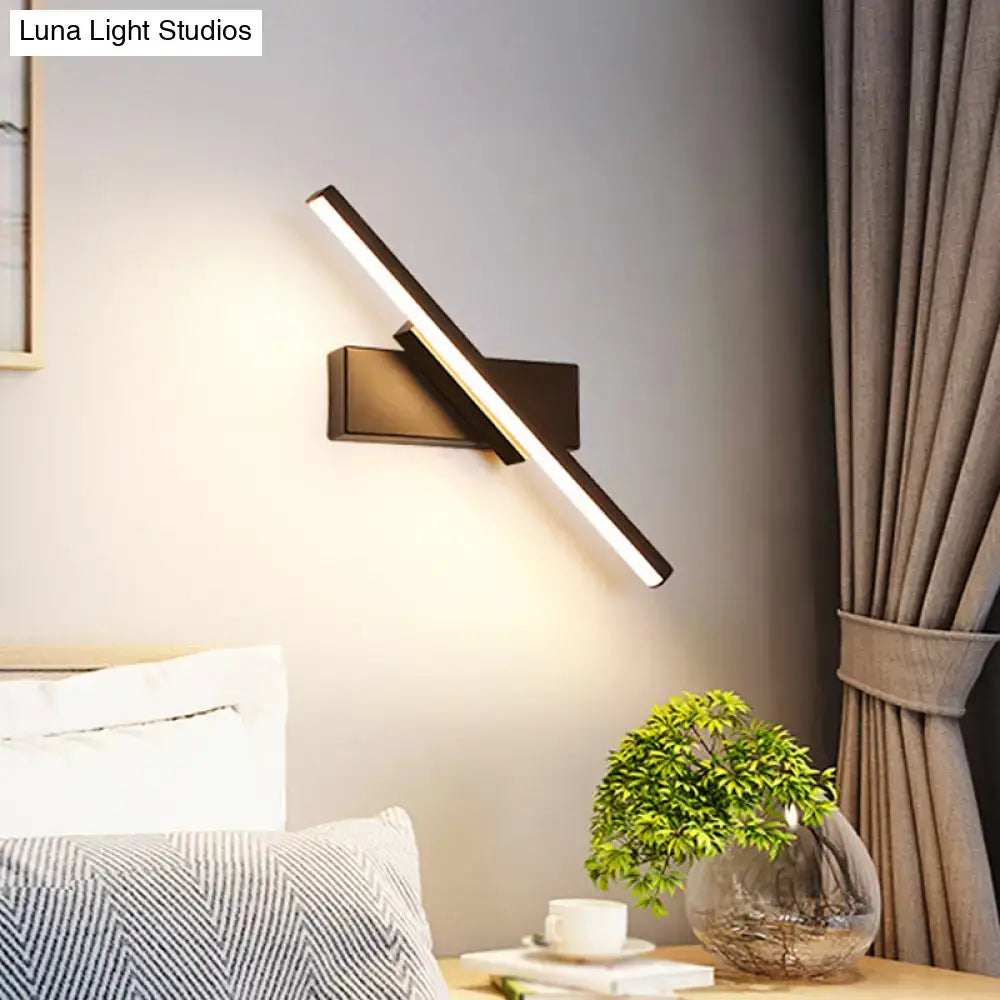 Modern metallic black & white linear vanity wall sconce bathroom light