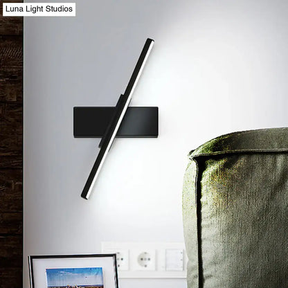 Modern metallic black & white linear vanity wall sconce bathroom light