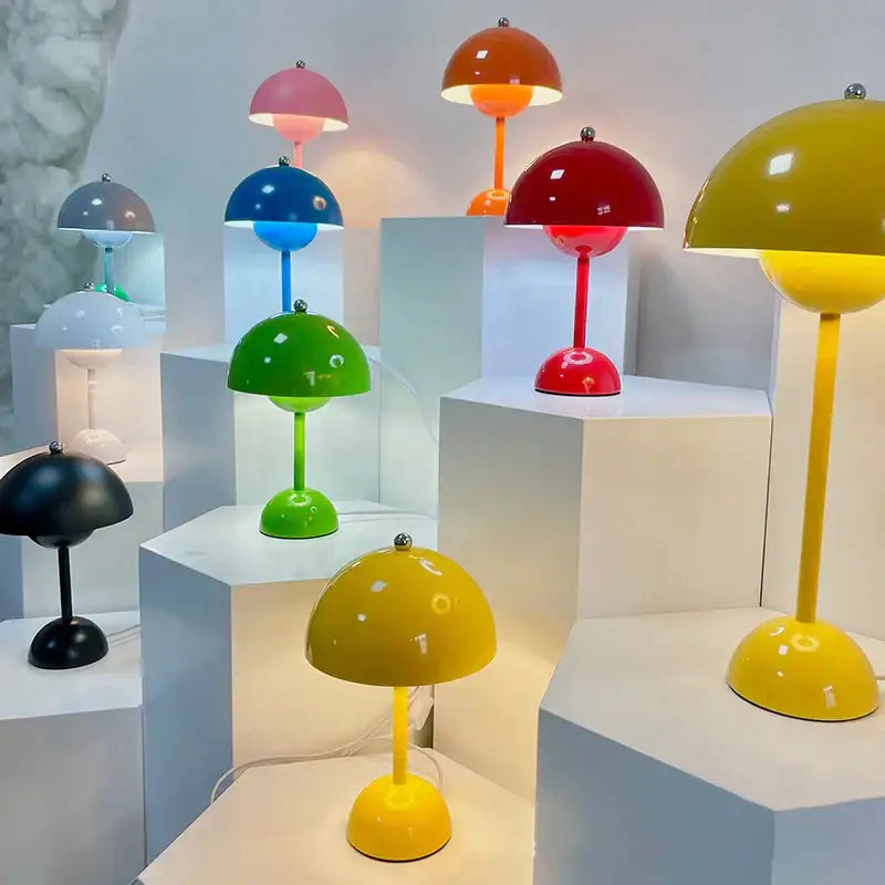 Modern orange bud metal desk lamp bedroom flower dome light