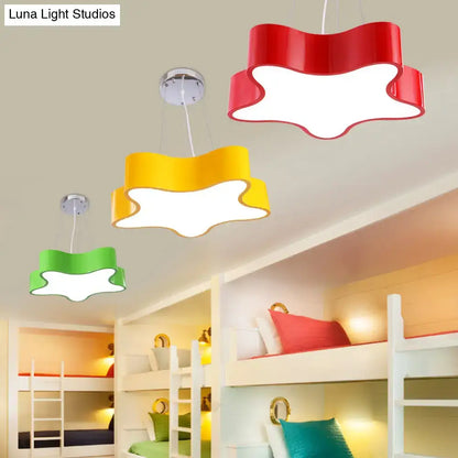 Modern red wavy star pendant child care centre led hanging light