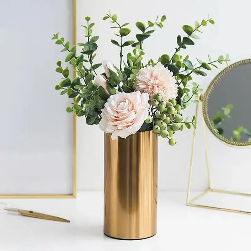 Modern ridged gold plated cylinder vase living room decor