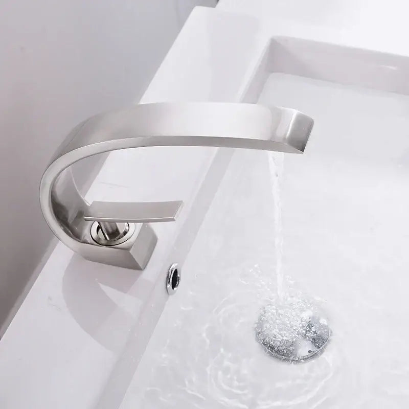 Modern silver waterfall basin faucet bathroom single handle tap
