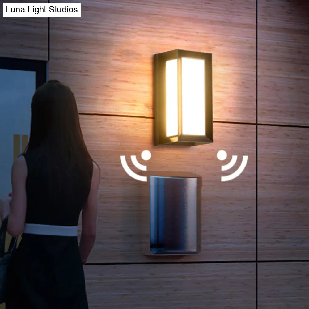 DecorBites™ Modern Sound-Activated LED Wall Sconce in Black
