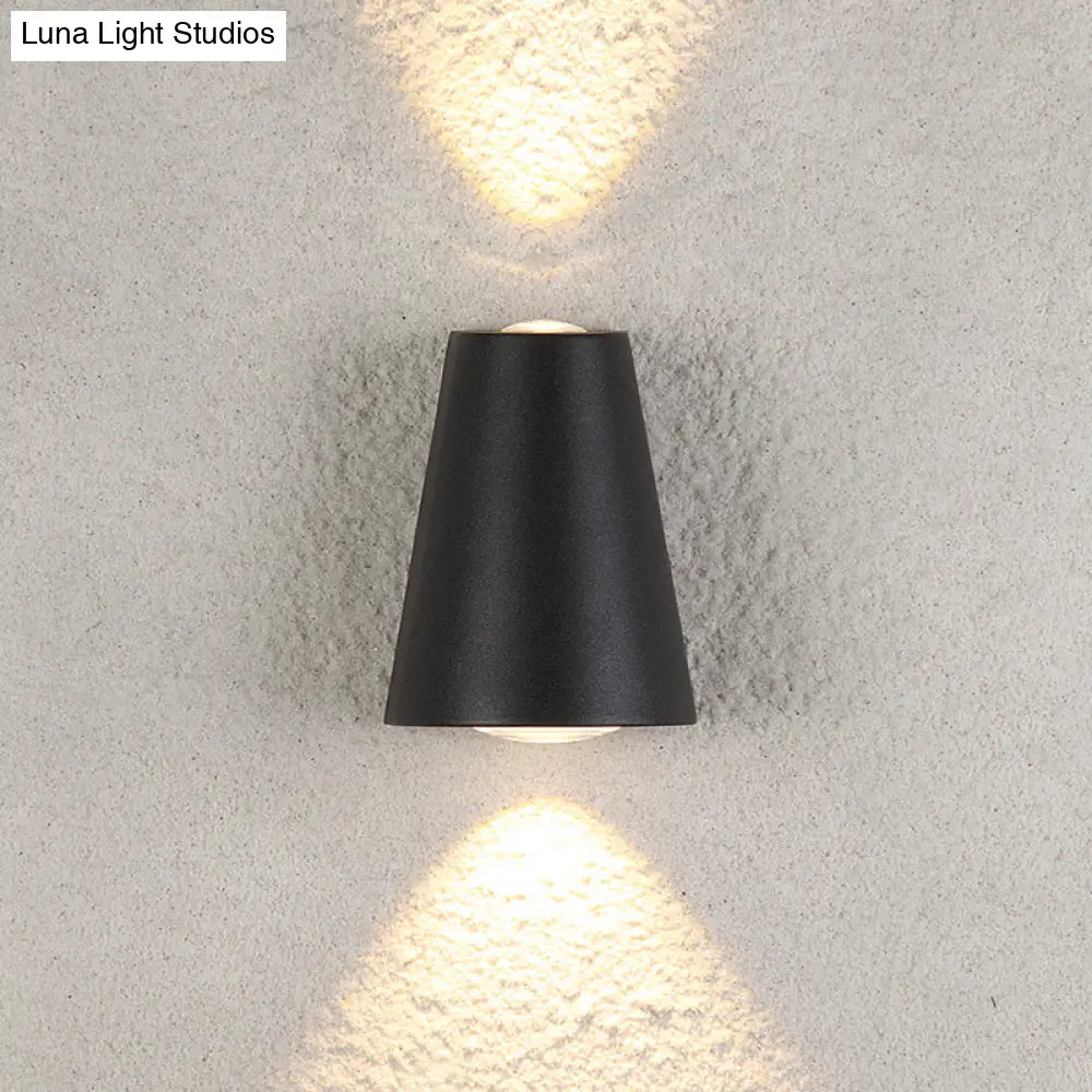 DecorBites™ Modern Trapezoid LED Wall Sconce in Black - Metallic Garden Wall Light
