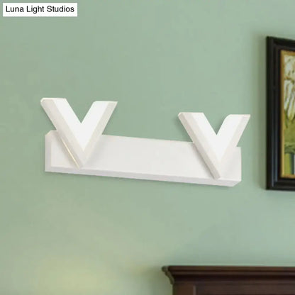 Modern v-shaped white led vanity light warm white bathroom mirror lamp