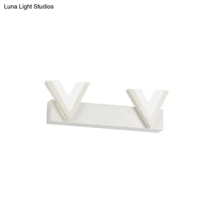 Modern v-shaped white led vanity light warm white bathroom mirror lamp