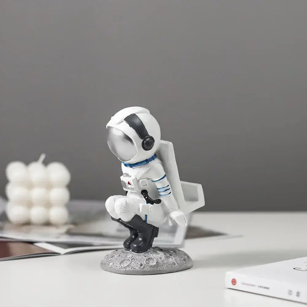 Modern white & blue astronaut resin figurines living room decor