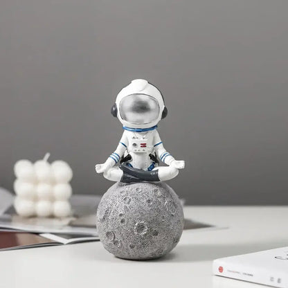Modern white & blue astronaut resin figurines living room decor