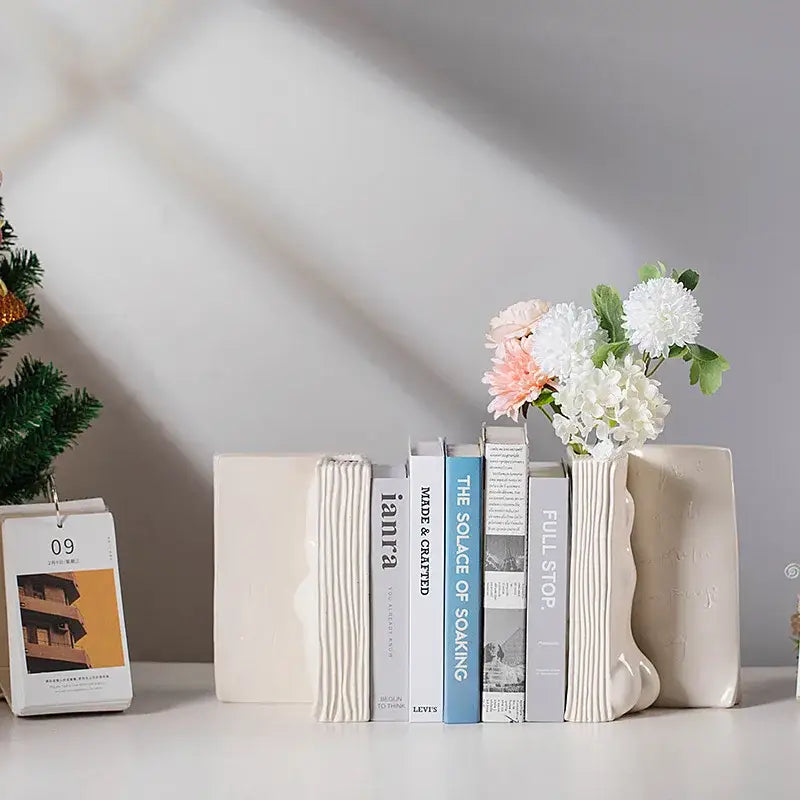 Modern white ceramic man face book vase living room decor storage