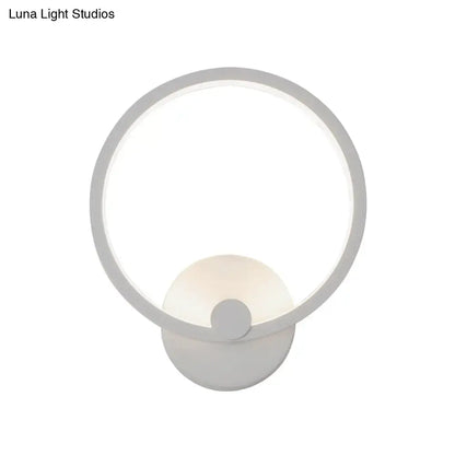 Modern white curved led wall lamp bedroom light type