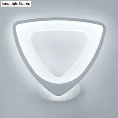 Modern white heart led wall sconce – bedroom minimalist light