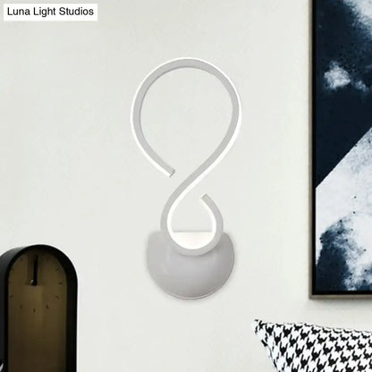 Modern white twist led wall lamp living room infinity light