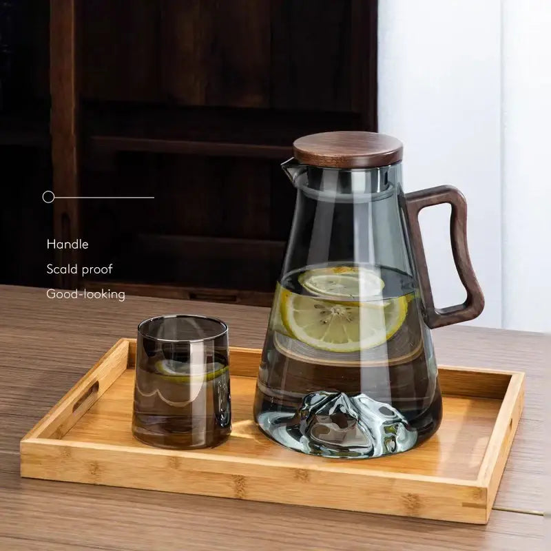 Modern wood handle glass cold water jug kitchen pitcher