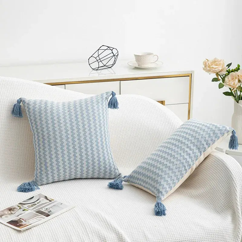 Modern zigzag jacquard woven cushion cover set living room tassels