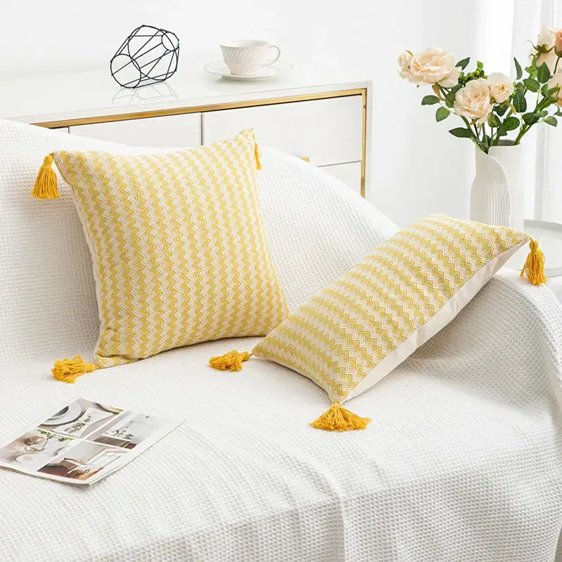 Modern zigzag jacquard woven cushion cover set living room tassels