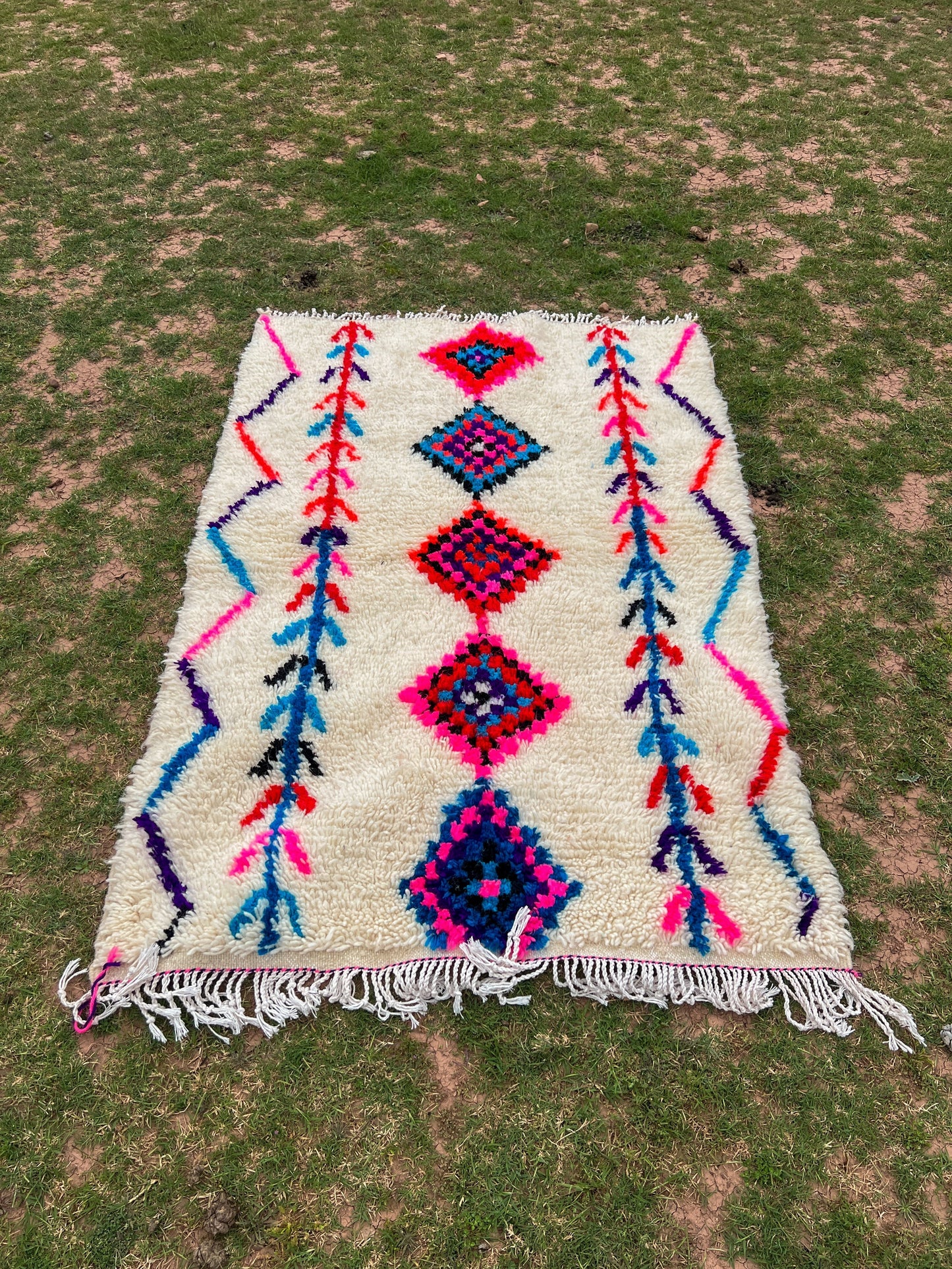 DecorBites™ Moroccan Handmade Azilal rug 1.5m x 1m