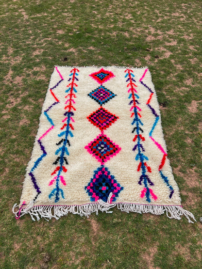 DecorBites™ Moroccan Handmade Azilal rug 1.5m x 1m