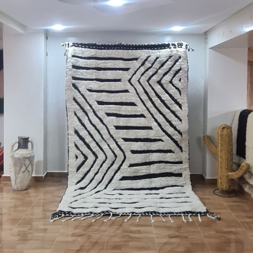DecorBites™ Moroccan Handmade Beni Ouarain rug 2.5m x 1.5m