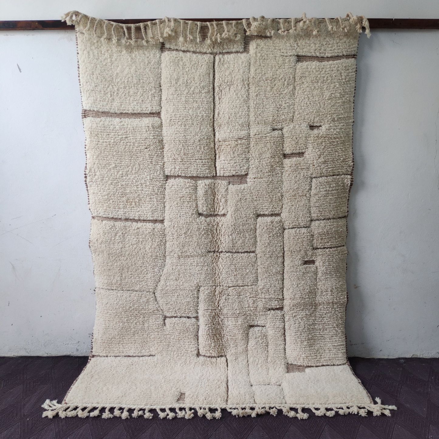 DecorBites™ Moroccan Handmade Beni Ouarain Rug 2.5m x 1.5m