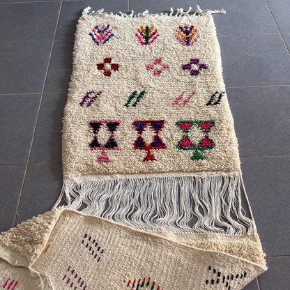 DecorBites™ Moroccan Handmade Small Beni Ouarain rug 1.10m / 80cm