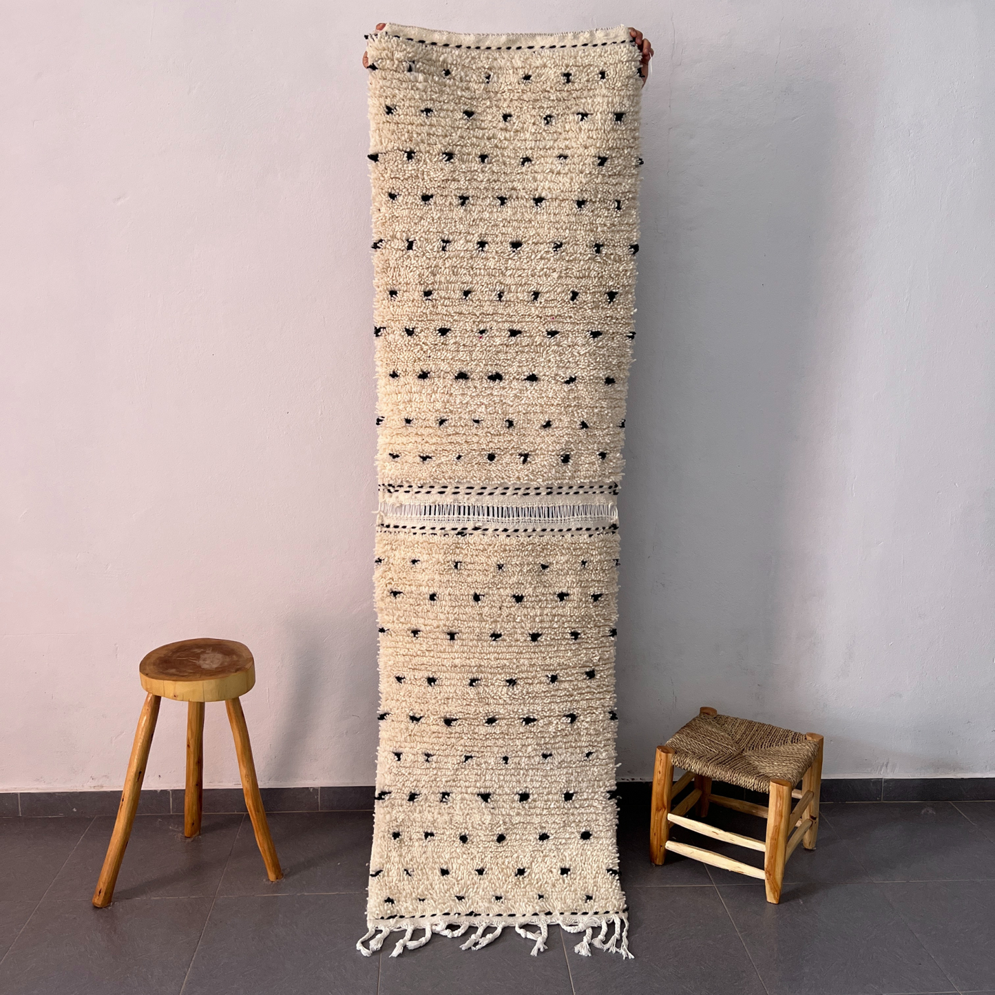 DecorBites™ Moroccan Handmade Small Beni Ouarain rug 1m / 70cm