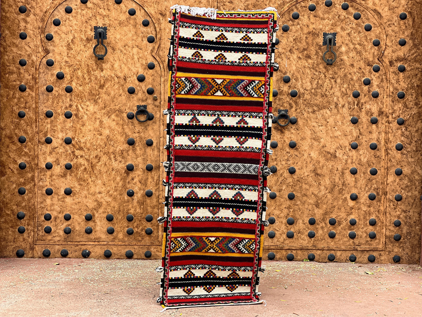 DecorBites™ Moroccan Handmade Taznakht rug - 200cm x 60 cm