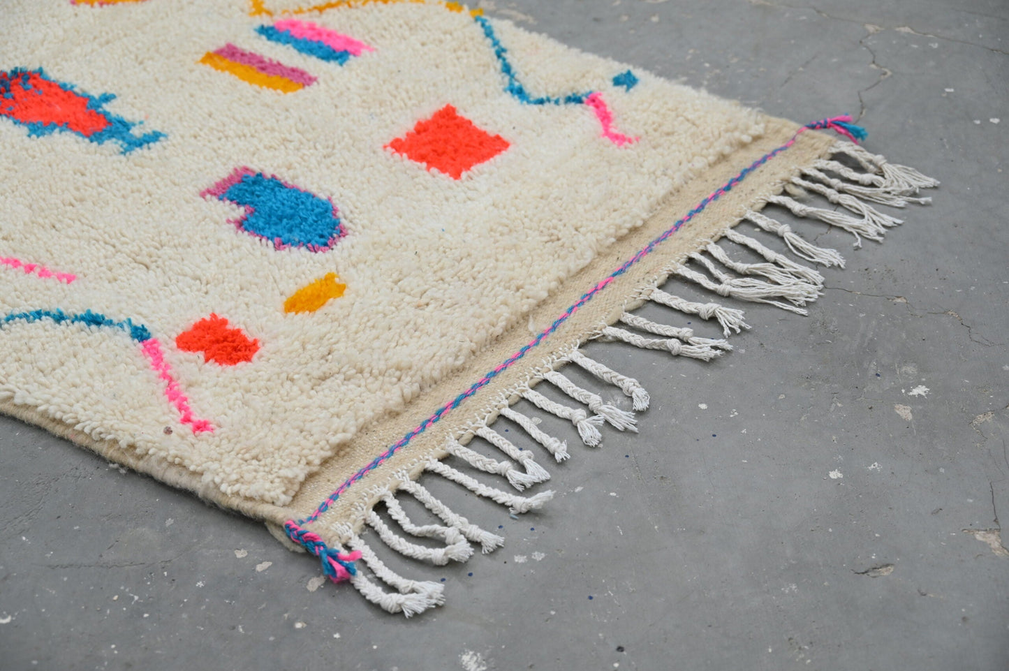 DecorBites™ Moroccan Handmade Traditional Azilal Hallway Rug 312 X 84 Cm