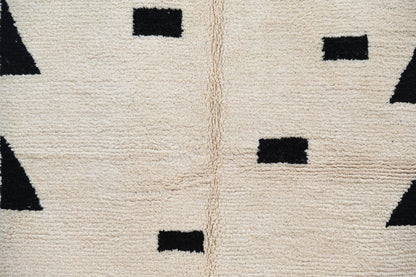 DecorBites™ Moroccan Handmade Traditional Azilal Rug 224 X 152 Cm