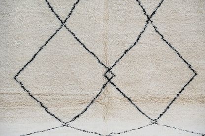 DecorBites™ Moroccan Handmade Traditional Beni Ouarain Carpet 310 X 215 Cm