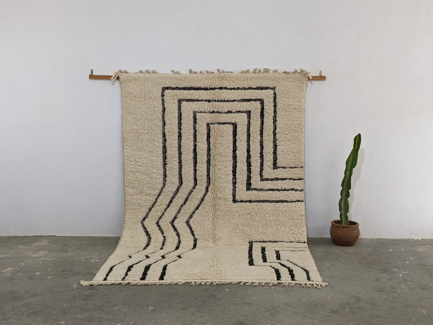 DecorBites™ Moroccan Handmade Traditional Beni Ouarain Rug 285 X 194 cm