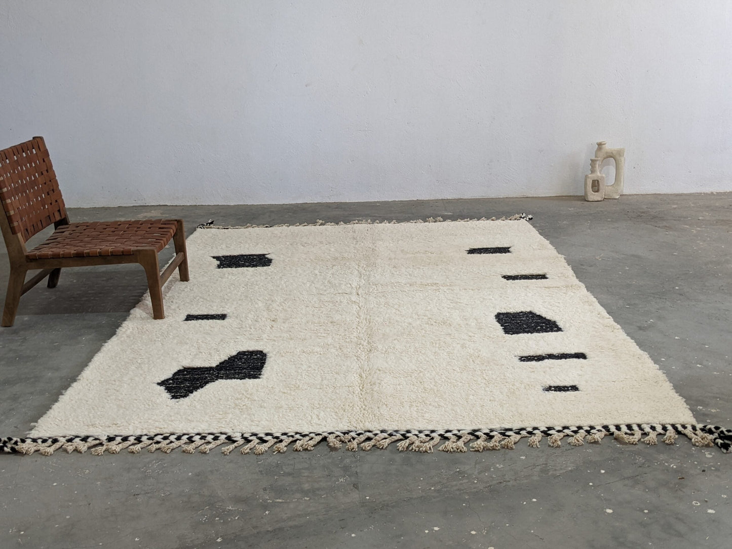DecorBites™ Moroccan Handmade Traditional Beni Ouarain Rug 290 X 210 Cm