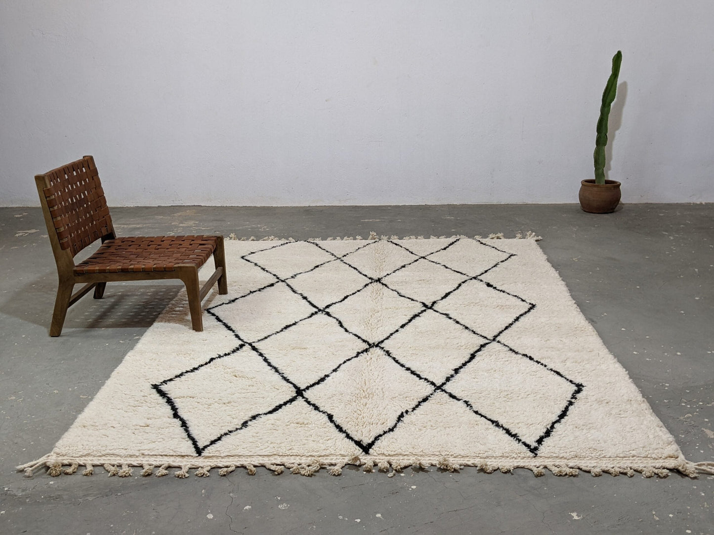 DecorBites™ Moroccan Handmade Traditional Beni Ouarain Rug 292 X 202 cm