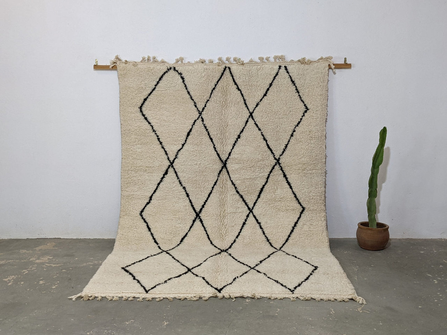 DecorBites™ Moroccan Handmade Traditional Beni Ouarain Rug 292 X 202 cm