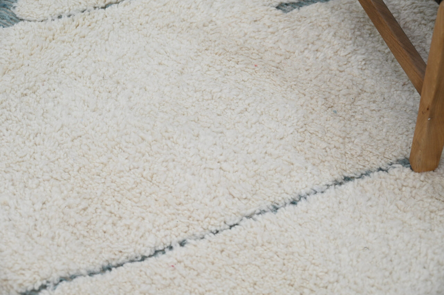 DecorBites™ Moroccan Handmade Traditional Beni Ouarain Rug 305 X 205 Cm