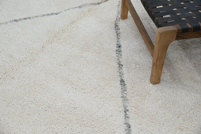 DecorBites™ Moroccan Handmade Traditional Berber Rug Beni Ouarain 303 X 212 Cm
